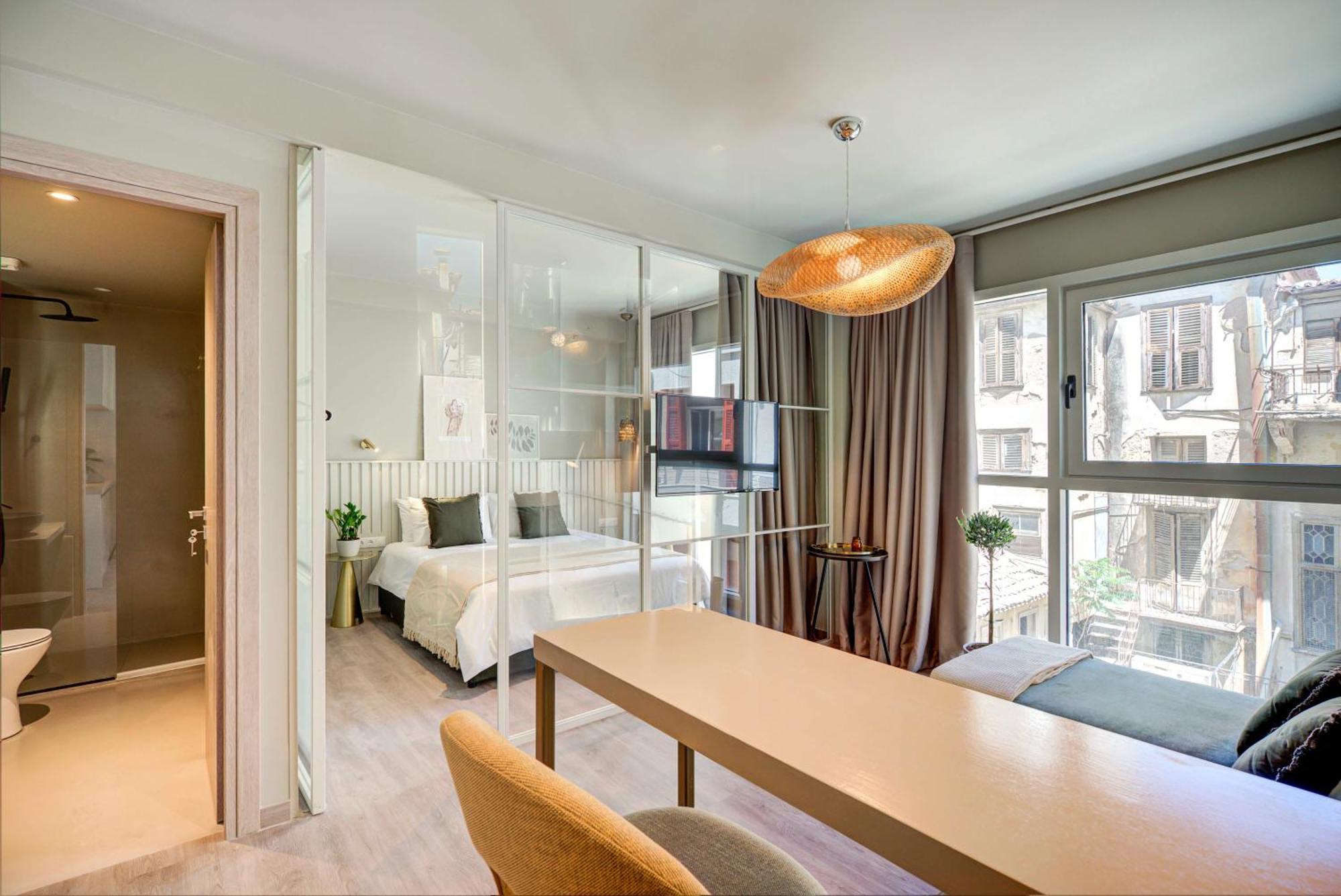 9 Muses Exclusive Suites In Syntagma Athens Exterior photo